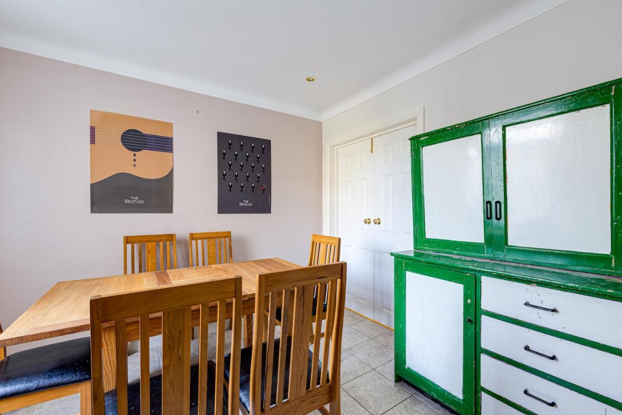 George Harrison'S Former 3Bed Home In Liverpool สปีค ภายนอก รูปภาพ